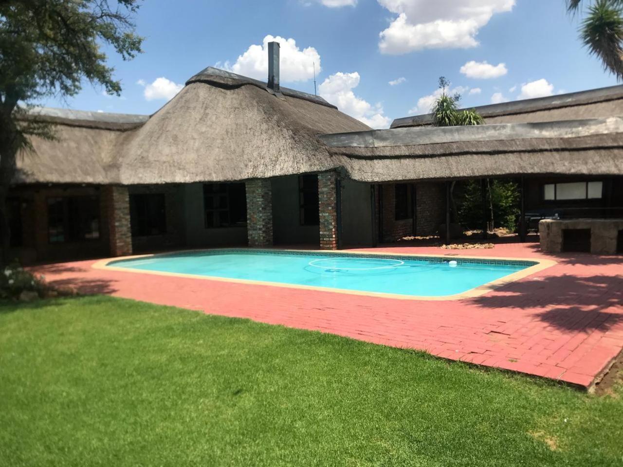 Boskoppie Lion & Tiger Reserve Kroonstad Εξωτερικό φωτογραφία